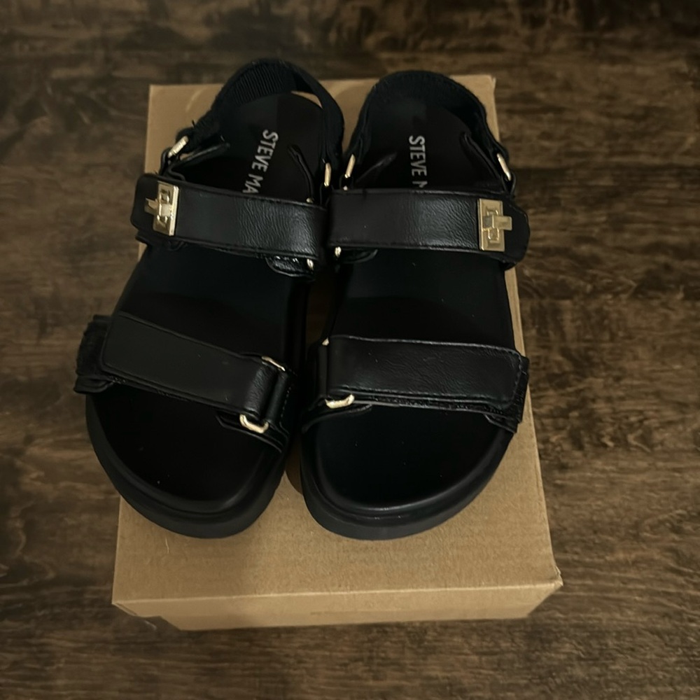 Steve Madden Mona sandal toddler size 10